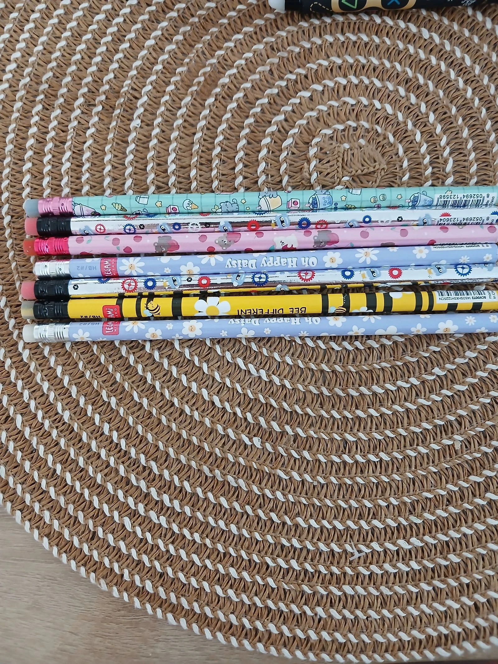 Lots crayons de bois Legami